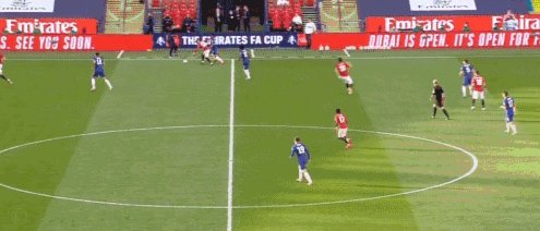 切尔西1-0利兹进足总杯决赛，恩佐制胜，桑切斯救险