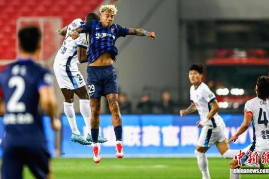 三镇1-1战平玉昆：卡迪斯、黄紫昌进球点亮战局，熊继政中柱令人唏嘘