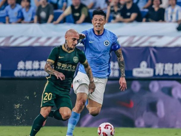 中超-米特里策传射陶强龙替补绝杀 浙江3-2海牛
