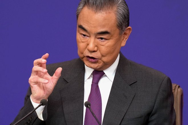 曼城球迷：外界舆论再大也不改坚定支持